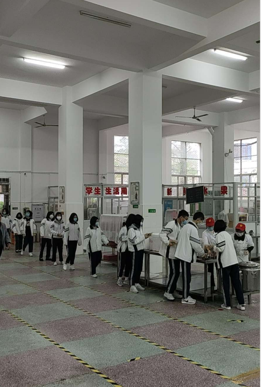 建宁县市场监管局指导建宁一中食堂诚信经营