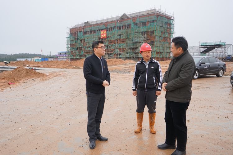 建宁县委书记郑剑波深入里心镇督查指导乡村振兴和防寒抗冻工作